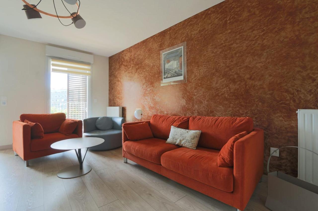 Lounge T3# Garedetours #Standing Apartment Exterior photo